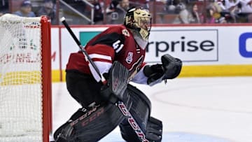 Dec 1, 2016; Glendale, AZ, USA; Arizona Coyotes goalie Mike Smith (41) defends during the third period against the Los Angeles Kings at Gila River Arena. Mandatory Credit: Matt Kartozian-USA TODAY Sports