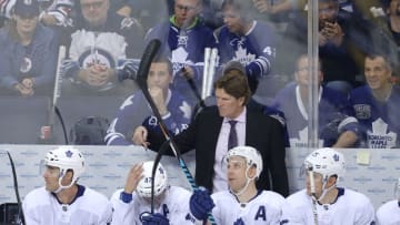 WINNIPEG, MANITOBA - OCTOBER 4: Head coach Mike Babcock of the Toronto Maple Leafs directs his team against the Winnipeg Jets during NHL action on October 4, 2017 at the Bell MTS Place in Winnipeg, Manitoba. (Photo by Jason Halstead /Getty Images)