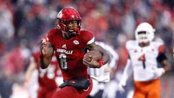 LOUISVILLE, KY - NOVEMBER 18: Lamar Jackson