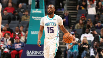 CHARLOTTE, NC - JANUARY 17: Kemba Walker #15 of the Charlotte Hornets handles the ball against the Washington Wizards on January 17, 2018 at Spectrum Center in Charlotte, North Carolina. NOTE TO USER: User expressly acknowledges and agrees that, by downloading and or using this photograph, User is consenting to the terms and conditions of the Getty Images License Agreement. Mandatory Copyright Notice: Copyright 2018 NBAE (Photo by Kent Smith/NBAE via Getty Images)