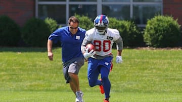 Jun 6, 2016; East Rutherford, NJ, USA; New York Giants wide receiver Victor Cruz (80) runs with the ball during organized team activities at Quest Diagnostics Training Center. Mandatory Credit: Ed Mulholland-USA TODAY Sports