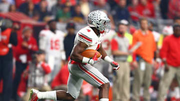 Jan 1, 2016; Glendale, AZ, USA; Ohio State Buckeyes running back Curtis Samuel (4) against the Notre Dame Fighting Irish during the 2016 Fiesta Bowl at University of Phoenix Stadium. The Buckeyes defeated the Fighting Irish 44-28. Mandatory Credit: Mark J. Rebilas-USA TODAY Sports