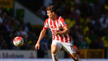 NORWICH, ENGLAND - AUGUST 22: Marco Van Ginkel of Stoke City during the Barclays Premier League match between Norwich City and Stoke City at Carrow Road on August 22, 2015 in Norwich, United Kingdom. (Photo by Tony Marshall/Getty Images)