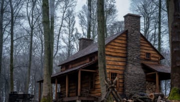 Outlander Season 4 -- Courtesy of Aimee Spinks/STARZ