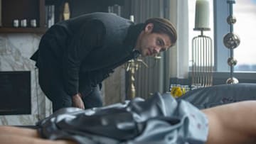 PRODIGAL SON: Tom Payne in the "Pied-A-Terre" episode of PRODIGAL SON airing Monday, Nov. 25 (9:01-10:00 PM ET/PT) on FOX. © 2019 FOX MEDIA LLC. Cr: Eric Liebowitz/FOX.