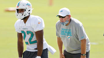 DAVIE, FLORIDA - OCTOBER 28: Offensive coordinator Chan Gailey of the Miami Dolphins looks on during practice at Baptist Health Training Facility at Nova Southern University on October 28, 2020 in Davie, Florida. (Photo by Michael Reaves/Getty Images)