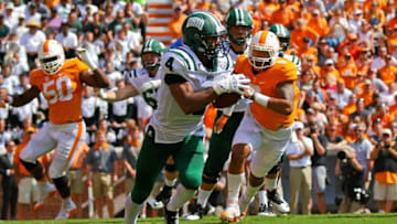 Sep 17, 2016; Knoxville, TN, USA; Ohio Bobcats running back Papi White (4) runs the ball against the Tennessee Volunteers during the first quarter at Neyland Stadium. Mandatory Credit: Randy Sartin-USA TODAY Sports