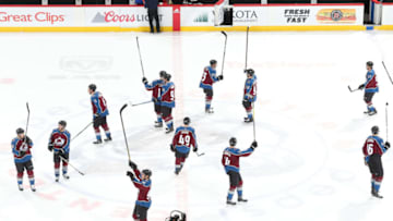 DENVER, CO - DECEMBER 31: Members of the Colorado Avalanche salute the crowd after a win against the New York Islanders at the Pepsi Center on December 31, 2017 in Denver, Colorado. The Avalanche defeated the Islanders 6-1. (Photo by Michael Martin/NHLI via Getty Images)