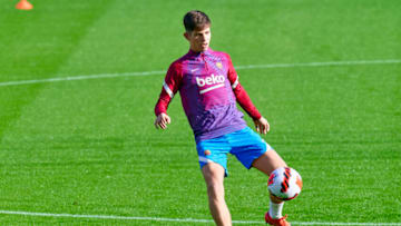 BARCELONA, SPAIN - JANUARY 03: Estanis Pedrola of FC Barcelona during a training session at Camp Nou on January 03, 2022 in Barcelona, Spain. (Photo by Pedro Salado/Quality Sport Images/Getty Images)