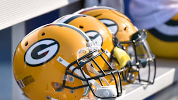 NASHVILLE, TN - NOVEMBER 13: A helmet of the Green Bay Packers rests on the sideline during a game against the Tennessee Titans at Nissan Stadium on November 13, 2016 in Nashville, Tennessee. (Photo by Frederick Breedon/Getty Images)