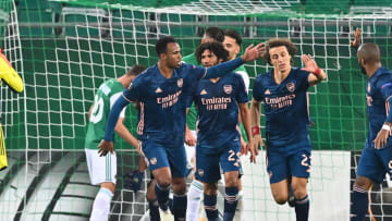 Arsenal's Brazilian defender David Luiz (2ndR) celebrates scoring with team mates during the UEFA Europa League Group B football match Rapid Wien v Arsenal in Vienna, Austria on October 22, 2020. (Photo by JOE KLAMAR / AFP) (Photo by JOE KLAMAR/AFP via Getty Images)