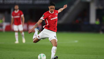 ALKMAAR, NETHERLANDS - MAY 18: Tijjani Reijnders of AZ Alkmaar shoots during the UEFA Europa Conference League semi-final second leg match between AZ Alkmaar and West Ham United at AFAS Stadion on May 18, 2023 in Alkmaar, Netherlands. (Photo by Dean Mouhtaropoulos/Getty Images)