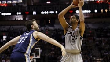 If Tim Duncan and Manu Ginobili opt for retirement, the San Antonio Spurs could pursue NBA All-Star Marc Gasol Mandatory Credit: Soobum Im-USA TODAY Sports