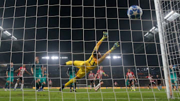 EINDHOVEN, NETHERLANDS - OCTOBER 24: Luuk de Jong of PSV Eindhoven scores his team's second goal past Michel Vorm of Tottenham Hotspur during the Group B match of the UEFA Champions League between PSV and Tottenham Hotspur at Philips Stadion on October 24, 2018 in Eindhoven, Netherlands. (Photo by Dean Mouhtaropoulos/Getty Images)