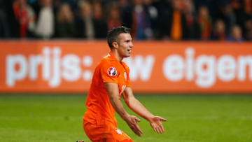 AMSTERDAM, NETHERLANDS - OCTOBER 13: Robin van Persie of the Netherlands reacts during the UEFA EURO 2016 qualifying Group A match between the Netherlands and the Czech Republic at Amsterdam Arena on October 13, 2015 in Amsterdam, Netherlands. (Photo by Dean Mouhtaropoulos/Getty Images)