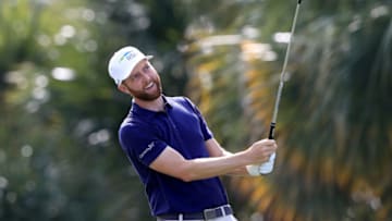 PALM BEACH GARDENS, FLORIDA - MARCH 01: Chris Kirk hits a shot during the second round of the Honda Classic at PGA National Resort and Spa on March 01, 2019 in Palm Beach Gardens, Florida. (Photo by Sam Greenwood/Getty Images)