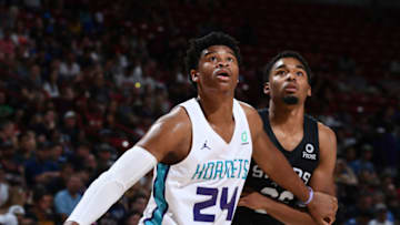 Charlotte Hornets Summer League prospect Isaiah Hicks. (Photo by Garrett Ellwood/NBAE via Getty Images)