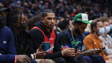 Former New Orleans Pelicans guard Nickeil Alexander-Walker (6) and guard Josh Hart (3) Credit: Stephen Lew-USA TODAY Sports