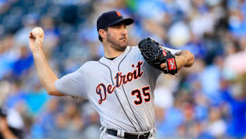 KANSAS CITY, MO - MAY 30: Justin Verlander #35 of the Detroit Tigers pitches against the Kansas City Royals during the first inning at Kauffman Stadium on May 30, 2017 in Kansas City, Missouri. (Photo by Brian Davidson/Getty Images)