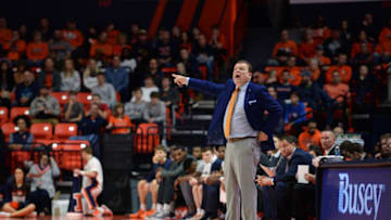 CHAMPAIGN, IL - DECEMBER 29: Illinois Fighting Illini Head Coach Brad Underwood points across the court during the college basketball game between the Florida Atlantic University Owls and the Illinois Fighting Illini on December 29, 2018, at the State Farm Center in Champaign, Illinois. (Photo by Michael Allio/Icon Sportswire via Getty Images)