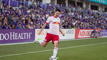 ORLANDO, FL - APRIL 09: New York Red Bulls midfielder Sacha Kljestan (16) during the soccer match between the Orlando City Lions and the NY Red Bulls on April 9, 2017 at Orlando City Stadium in Orlando, FL. (Photo by Joe Petro/Icon Sportswire via Getty Images)