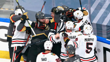 The Chicago Blackhawks and the Vegas Golden Knights battle during the second period in Game Two of the Western Conference First Round. (Photo by Jeff Vinnick/Getty Images)