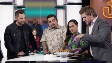CRIME SCENE KITCHEN: L-R: Joel McHale, guest judge Aaron Sanchez, Yolanda Gampp and Curtis Stone in the ÒRed, White and ClueÓ episode of CRIME SCENE KITCHEN airing Wednesday, June 30 (9:00-10:00 PM ET/PT) on FOX. © 2021 FOX MEDIA LLC. CR: Michael Becker/FOX.
