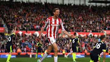 STOKE ON TRENT, ENGLAND - MAY 13: Peter Crouch of Stoke City celebrates scoring his sides first goal during the Premier League match between Stoke City and Arsenal at Bet365 Stadium on May 13, 2017 in Stoke on Trent, England. (Photo by Gareth Copley/Getty Images)