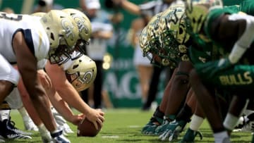 TAMPA, FL - SEPTEMBER 08: The Georgia Tech Yellow Jackets line up against the South Florida Bulls during a game at Raymond James Stadium on September 8, 2018 in Tampa, Florida. (Photo by Mike Ehrmann/Getty Images)