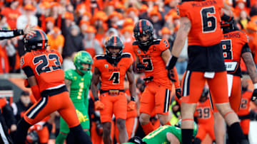 Ducks Wire's Zachary Neel claims that former Auburn football quarterback Bo Nix would've been a Heisman finalist if not for an ankle injury Mandatory Credit: Soobum Im-USA TODAY Sports