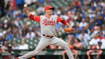CHICAGO, IL - AUGUST 24: Matt Harvey #32 of the Cincinnati Reds throws a pitch during the first inning against the Chicago Cubs at Wrigley Field on August 24, 2018 in Chicago, Illinois. (Photo by Stacy Revere/Getty Images)