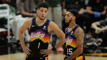 Phoenix Suns, Devin Booker, Cameron Payne. Mandatory Credit: Joe Camporeale-USA TODAY Sports