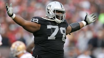 OAKLAND, CA - DECEMBER 07: Justin Ellis