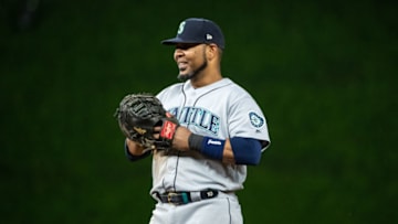 MINNEAPOLIS, MN - JUNE 11: Edwin Encarnacion #10 of the Seattle Mariners looks on against the Minnesota Twins on June 11, 2019 at the Target Field in Minneapolis, Minnesota. The Twins defeated the Mariners 6-5. (Photo by Brace Hemmelgarn/Minnesota Twins/Getty Images)