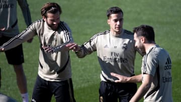 MADRID, SPAIN - FEBRUARY 21: (BILD ZEITUNG OUT) Nacho Fernandez of Real Madrid, Lucas Vazquez of Real Madrid and Daniel Carvajal of Real Madrid gesture during the Real Madrid Training Session on February 21, 2020 in Madrid, Spain. (Photo by DeFodi Images via Getty Images)