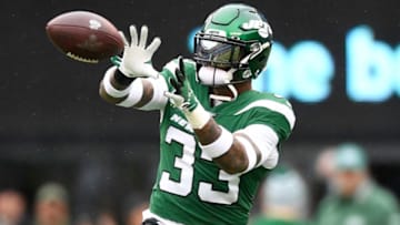 EAST RUTHERFORD, NEW JERSEY - NOVEMBER 24: Jamal Adams #33 (Photo by Sarah Stier/Getty Images)