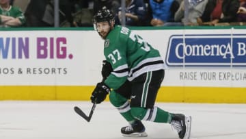 DALLAS, TX - OCTOBER 23: Dallas Stars center Justin Dowling (37) skates with the puck during the game between the Dallas Stars and the Los Angeles Kings on October 23, 2018 at the American Airlines Center in Dallas, Texas. (Photo by Matthew Pearce/Icon Sportswire via Getty Images)