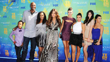 UNIVERSAL CITY, CA - AUGUST 07: (L-R) TV personalities Lamar Jr., Lamar Odom, daughter Destiny, Khloe Kardashian, Kendall Jenner, Kim Kardashian, Kylie Jenner and Kourtney Kardashian arrive at the 2011 Teen Choice Awards held at the Gibson Amphitheatre on August 7, 2011 in Universal City, California. (Photo by Jason Merritt/Getty Images)