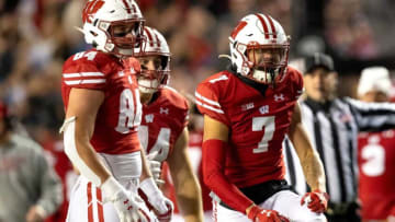 Wisconsin Badgers wide receiver Danny Davis III (7) celebrates in the second quarter against Army, Saturday, Oct. 16, 2021, at Camp Randall Stadium in Madison, Wis. Samantha Madar/USA TODAY NETWORK-WisconsinGpg Badgers Vs Army 101621 0005