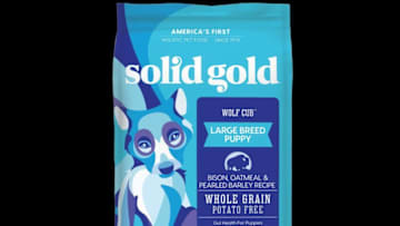 A new Pet Food Brand called Solid Gold Pet. They have a variety of holistic pet food for cats and dogs including their new NutrientBoost with Plasma.