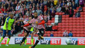 SUNDERLAND, ENGLAND - AUGUST 04: Lewis Grabban of Sunderland scores a goal from the penalty spot during the Sky Bet Championship match between Sunderland and Derby County at Stadium of Light on August 4, 2017 in Sunderland, England. (Photo by Mark Runnacles/Getty Images)