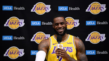 (Photo by Harry How/Getty Images) - Los Angeles Lakers
