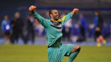 ZAGREB, CROATIA - SEPTEMBER 16: Eduardo of Dinamo celebrates at the end of the match between GNK Dinamo Zagreb and Arsenal on September 16, 2015 in Zagreb, Croatia. (Photo by David Price/Arsenal FC via Getty Images)