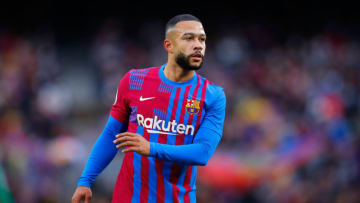 BARCELONA, SPAIN - DECEMBER 04: Memphis Depay FC Barcelona looks on during the La Liga Santander match between FC Barcelona and Real Betis at Camp Nou on December 04, 2021 in Barcelona, Spain. (Photo by Eric Alonso/Getty Images)
