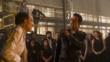 Jeffrey Dean Morgan as Negan, Tim Parati as Dr Emmit Carson, Chloe Aktas as Tanya, Autumn Dial as Amber, Elyse Nicole DuFour as Frankie, Josh McDermitt as Dr. Eugene Porter, Lindsley Register as Laura - The Walking Dead _ Season 7, Episode 11 - Photo Credit: Gene Page/AMC