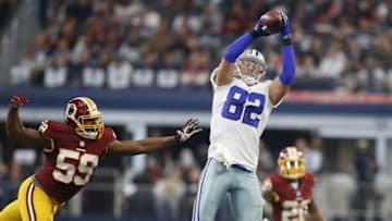 Jan 3, 2016; Arlington, TX, USA; Dallas Cowboys tight end Jason Witten (82) catches a pass against Washington Redskins linebacker Carlos Fields (59) in the fourth quarter at AT&T Stadium. Washington won 34-23. Mandatory Credit: Tim Heitman-USA TODAY Sports