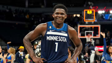 Mandatory Credit: Brace Hemmelgarn-USA TODAY Sports