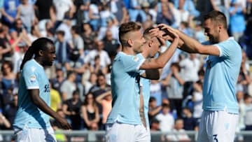 ROME, ROME - APRIL 22: Ciro Immobile of SS lazio celebrates a third goal with his team mates during the serie A match between SS Lazio and UC Sampdoria at Stadio Olimpico on April 22, 2018 in Rome, Italy. (Photo by Marco Rosi/Getty Images)