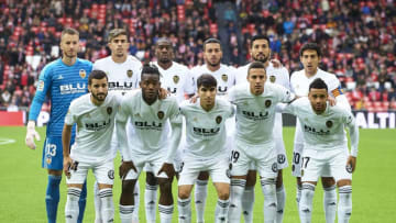 BILBAO, SPAIN - OCTOBER 27: Valencia CF line up for a team photo prior to the La Liga match between Athletic Club and Valencia CF at San Mames Stadium on October 27, 2018 in Bilbao, Spain. (Photo by Juan Manuel Serrano Arce/Getty Images)
