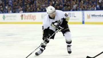 Jan 15, 2016; Tampa, FL, USA; Pittsburgh Penguins right wing Phil Kessel (81) skates with the puck against the Tampa Bay Lightning during the third period at Amalie Arena. Mandatory Credit: Kim Klement-USA TODAY Sports